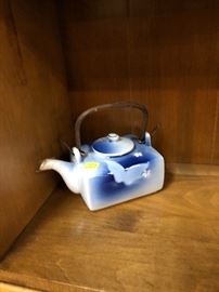 Tea Pot