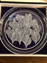 SASAKI CRYSTAL - LILY OF THE VALLEY - 12.5” PLATE Platter Original Box