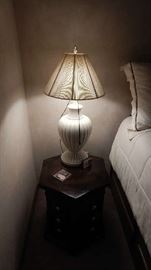 ASSORTED LAMPS THAT MATCH