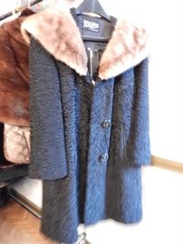 FINE FUR COAT COLLECTION