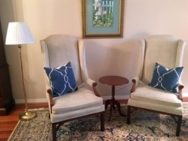 2 Matching Arm Chairs, Floor Lamp, Small Round Side Table, 2 Matching Pillows