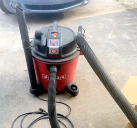 Craftsman Shop Vac - 16 Gallons - 6.5 hp