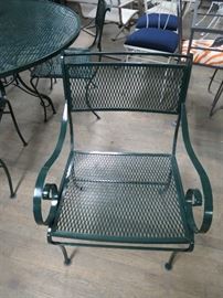 mid century modern dining chair (part of set)