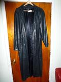 BLACK LEATHER COAT