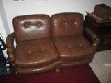 Brown leather love seat! Excellent condition and very comfy!!