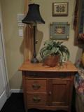 Antique Oak Wash Stand
31'' W x 17'' D x 29 1/4'' H