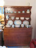 Gorgeous hutch fine furniture dove tailed...  Limoges American 22kt large set with many extras!!!  Robins Egg Blue.