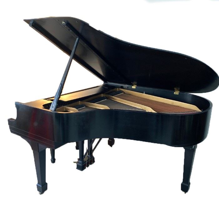 Lot 001
Steinway & Sons Model "M" Studio Grand Piano