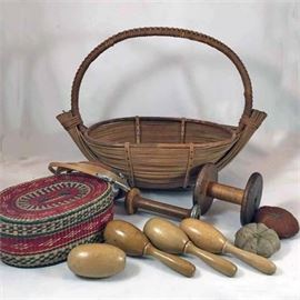 Lot 516
Antique Wooden Sewing Notion Basket