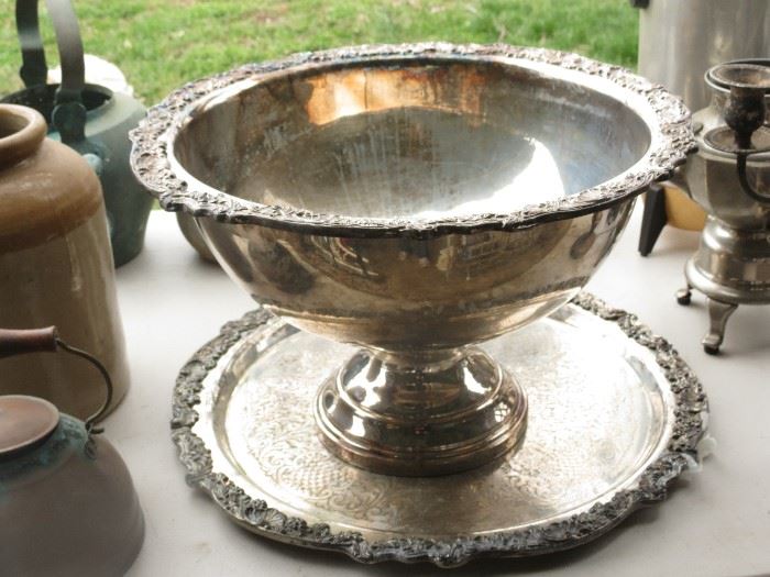 LARGE SILVER PLATE PUNCH BOWL.