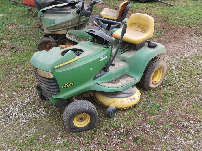 2 OLD JOHN DEERE MOWERS AND A REASS CATCHER.