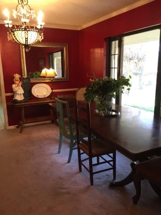 Oak sofa table, long dining table w/assorted chairs, large mirror