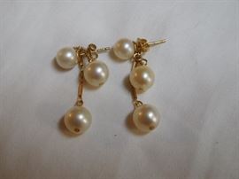 14 k Pearl Earrings 