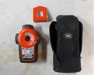 Black and decker lazer level with case