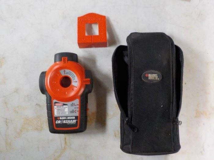Black and decker lazer level with case
