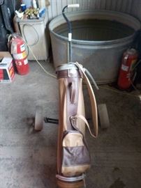 vangard golf bag with Spalding pro caddy