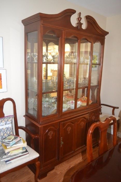 CHINA CABINET