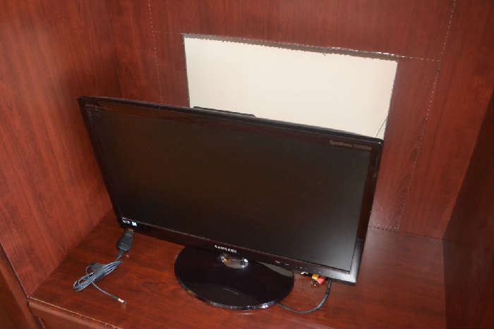 Flat Screen TV (may not have remote)
