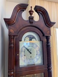 Vintage Sligh grandfather clock. 