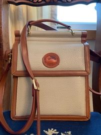 Dooney & Bourke leather crossbody handbag, seemingly never used!