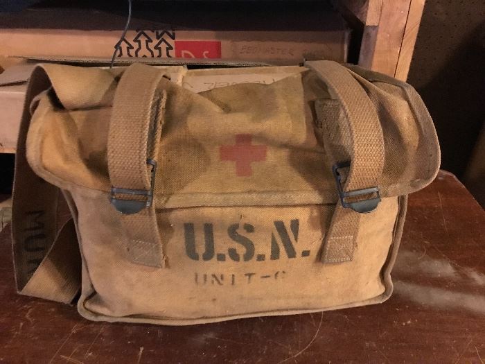 Word war II ww2 navy stocked first aid pack. 