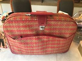 Vintage 60s valise, small suitcase