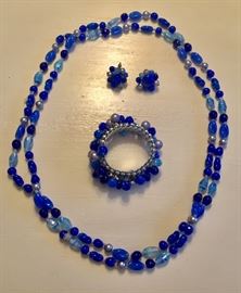 Vintage blue glass bead jewelry set