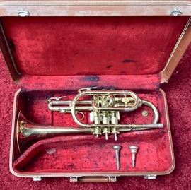 Vintage Hilton Collegiate trumpet and case