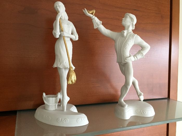 The Boehm Studio collectibles of Baryshnikov'sCinderella. Limited