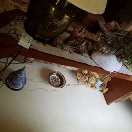 Variious lamps, decor, etc.