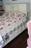 Pottery barn Bed Pottery Barn Teen