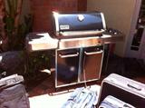 Gas BBQ that can attach to the gas line $400