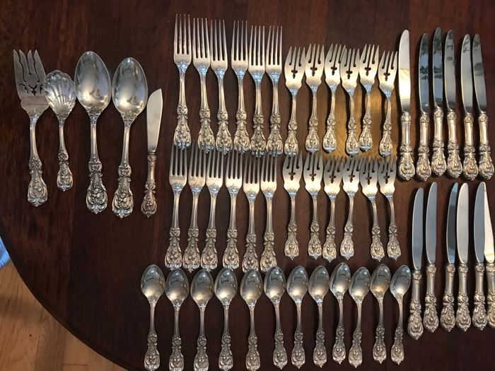 set of Reed & Barton Francis 1st, luncheon size forks and knives. 12 4 piece place settings