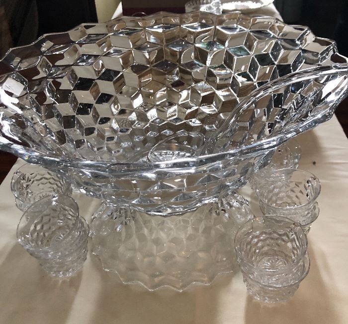 Fostoria punch bowl, 18", tray and 16 cups and ladle