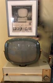 1958 Philco Predicta, worlds first swivel screen television with original ad framed
