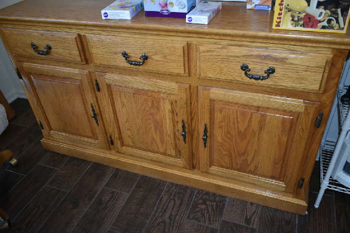 BUFFET CABINET