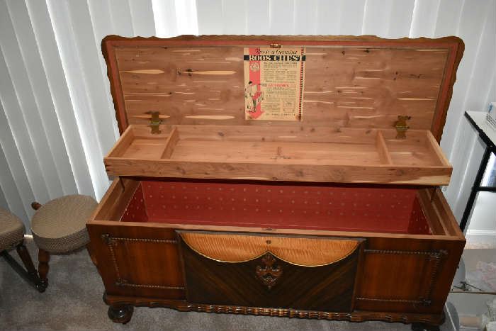 CEDAR CHEST