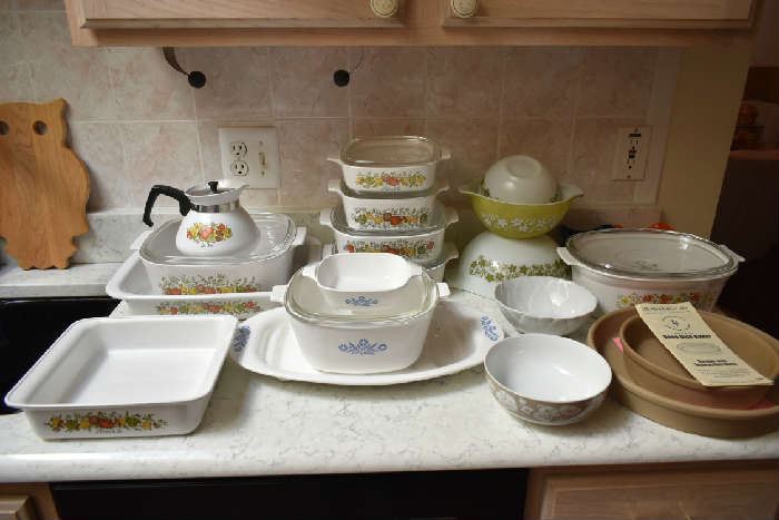 CORNINGWARE, VINTAGE PYREX, PAMPERED CHEF