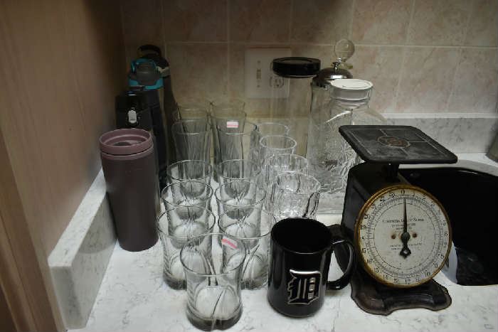 CLEAR GLASS, TRAVEL MUGS, SCALE