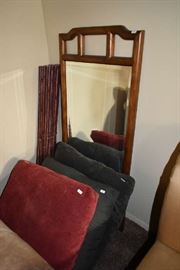 MIRROR, FLOOR PILLOWS