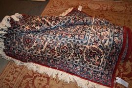 BEAUTIFUL LARGE ORIENTAL RUG