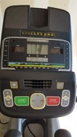 Livestrong Livetrack Elliptical Machine 