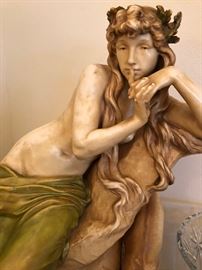 EMPHORA Figure from Austria.