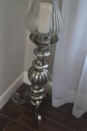 STANDING CANDLE HOLDER