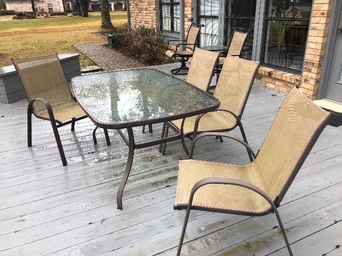 Patio furniture - table & 4 chairs - matching rockers & side table
