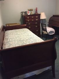 Trundle Bed and Matching Chest