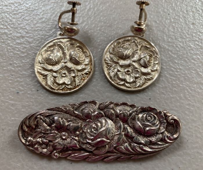 S. Kirk & Son sterling silver repousse brooch with screwback earrings
