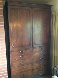 European Hutch with large drawers 2 pieces
