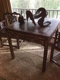 Enameled pearl inlaid table with chairs