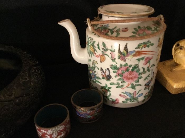 Butterfly pattern Wedding tea pot